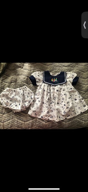 Robe 6 mois neuf 