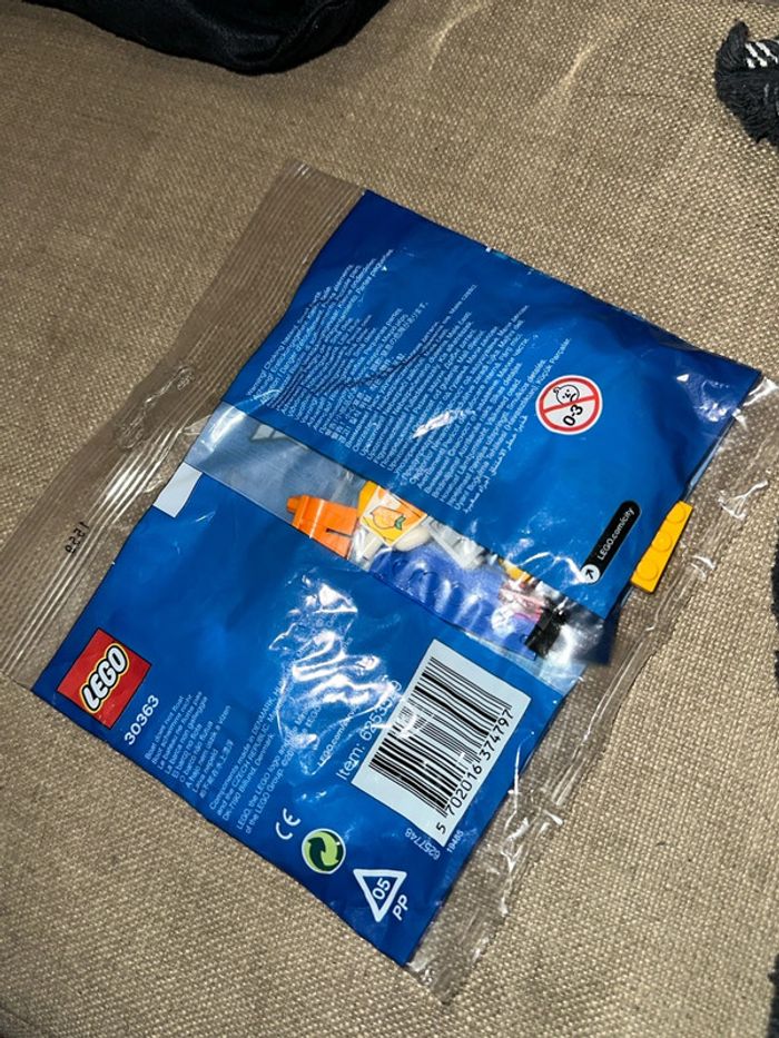 Polybag Lego City 30363, course jet ski scellé - photo numéro 3