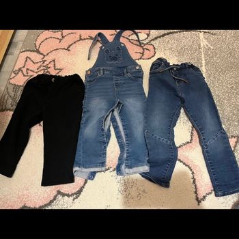 Lot 3 pantalons 36 mois