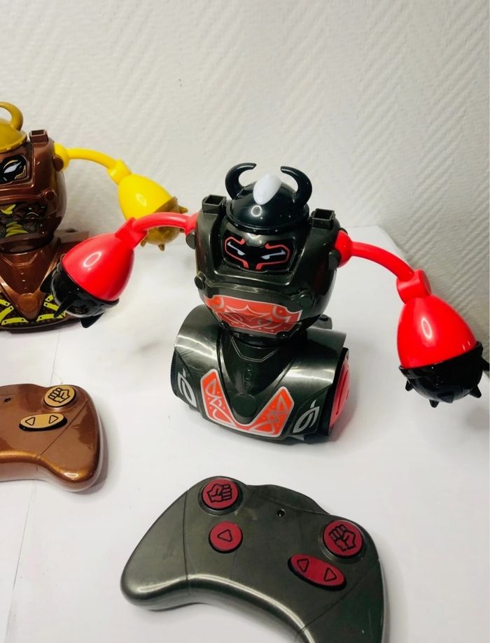 Lot de 3 robots de combat viking - photo numéro 4