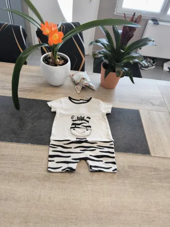 Combishort garçon 6 mois