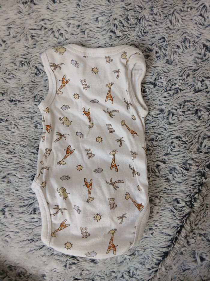 Naissance/1 mois: 3 Bodys *manches longues, courtes,sans manches - photo numéro 6