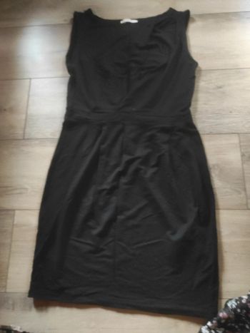 Robe moulante camaïeu taille 36