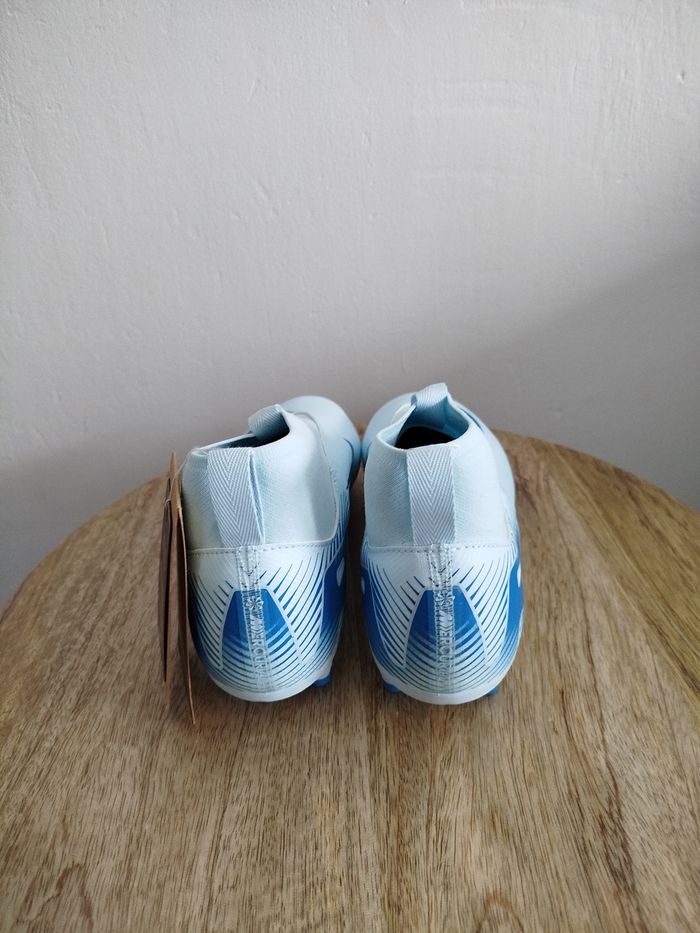 Crampons Nike 36,5 - photo numéro 7