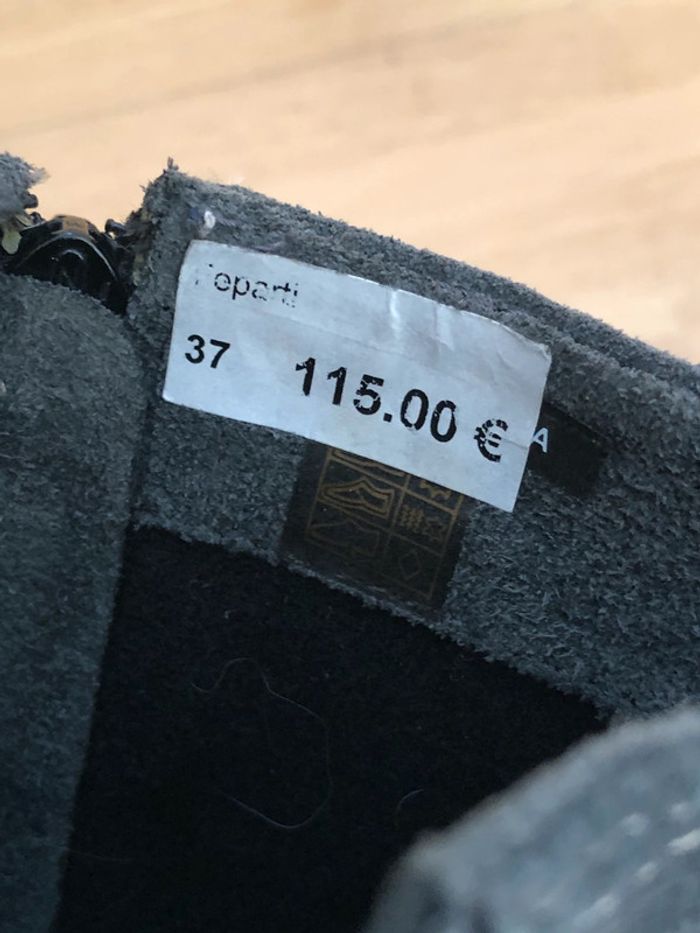 Bottes en daim talons compensés noires taille 37 - photo numéro 8