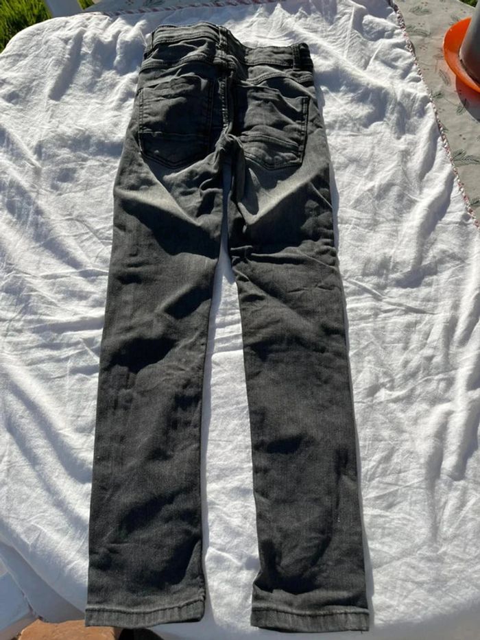 Jean’s Kiabi taille 8 ans super skinny - photo numéro 2