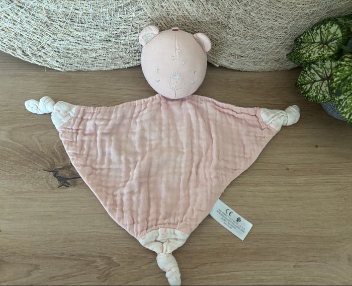 Doudou plat ours chat mange saumon rose simba toys - photo numéro 2