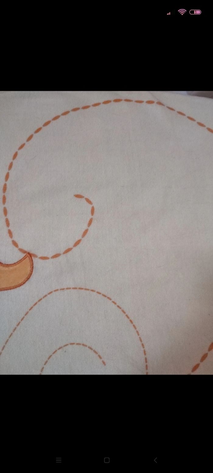 Tour de lit Winnie l'ourson - En très bon état - Disney - Beige et orange - photo numéro 6