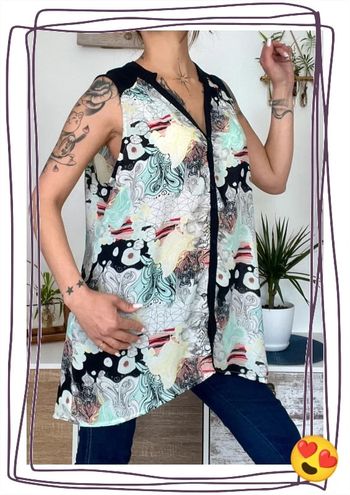 Blouse longue , tunique sans manches taille 50 - modavista