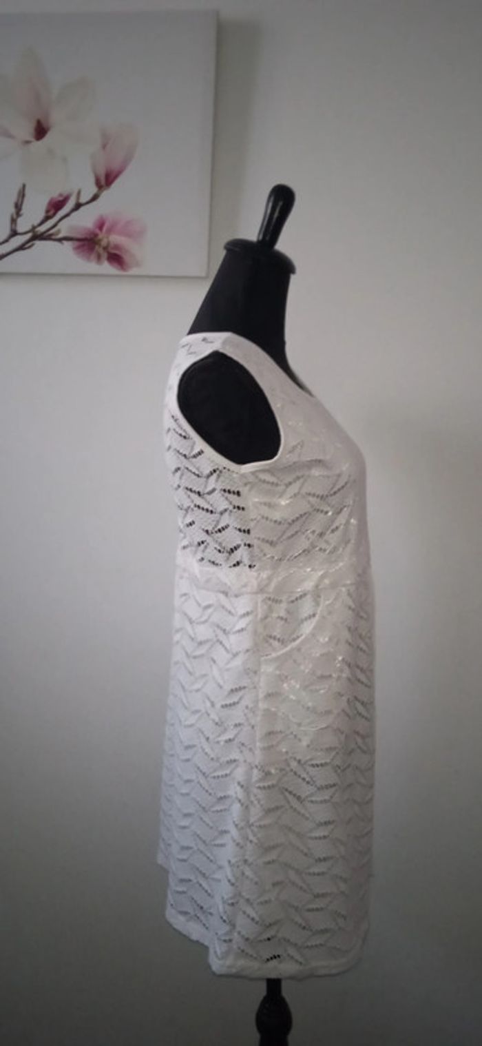 robe courte dentelle - photo numéro 5