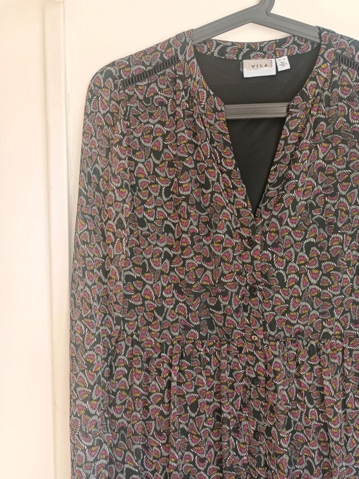 Robe noire à motifs colorés Taille 36 Vila Neuf