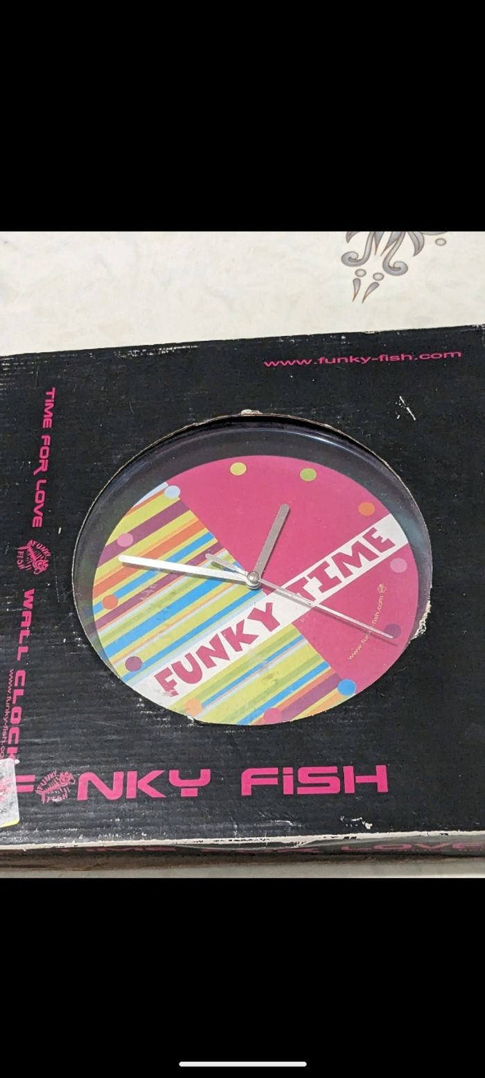Magnifique Horloge Vintage Funky Time. - photo numéro 8