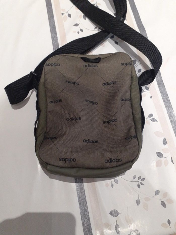 Sacoche Adidas Neuve - photo numéro 2