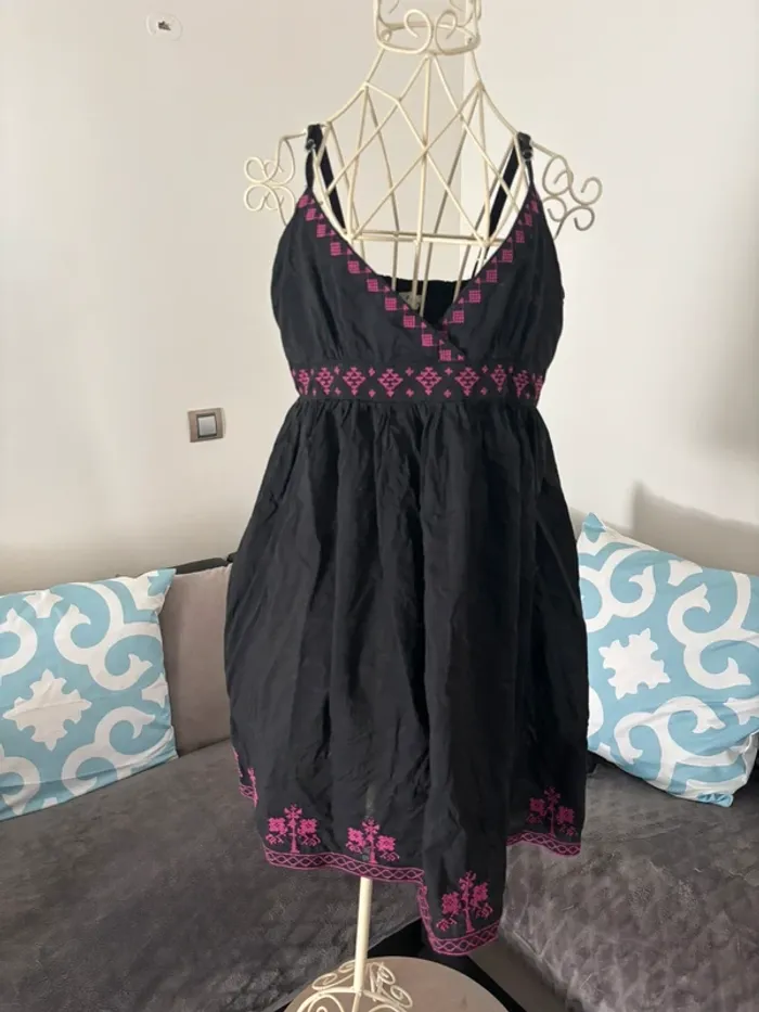 Robe noire 100% coton style bohème - taille 36/38 - photo numéro 2