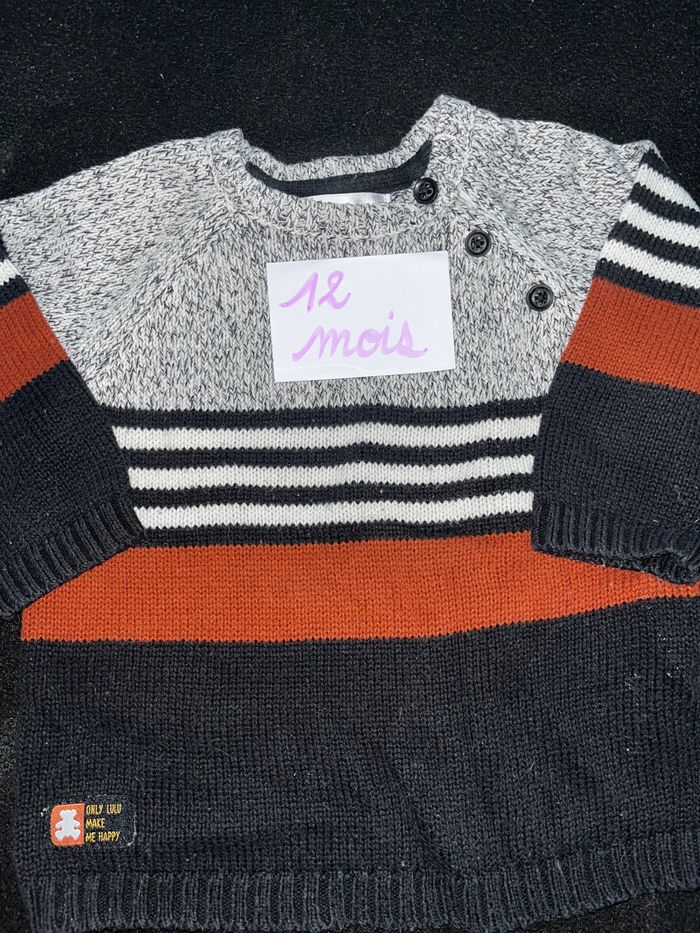 Pull 12 mois