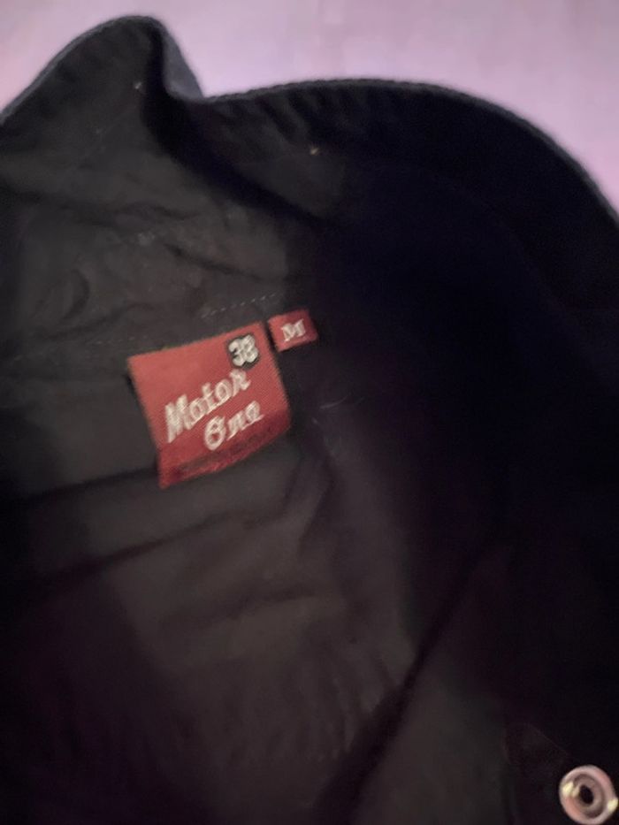 Chemise noire - photo numéro 4