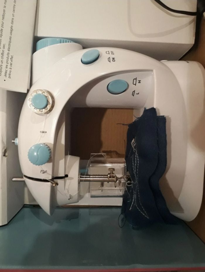 Machine à coudre pour enfant - photo numéro 6