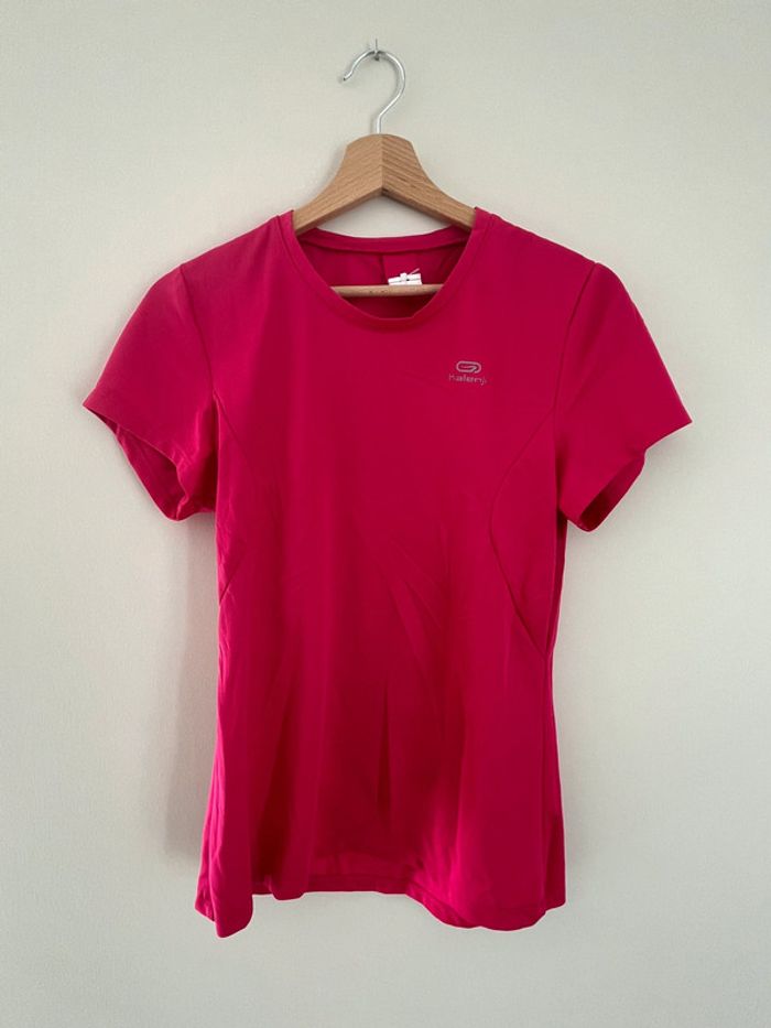 Haut sport Kalenji de chez Decathlon Taille M