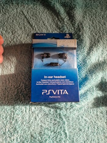 Casque ps vita neuf