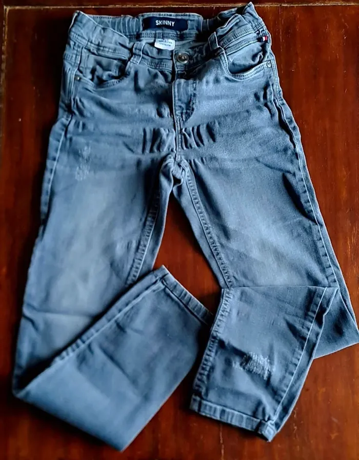 Jean's