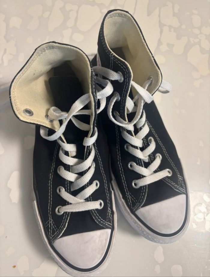 Converse taille 37 - photo numéro 3