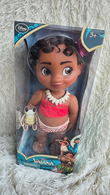 Poupée disney animator princesse Vaiana disneyland paris disney store Neuf