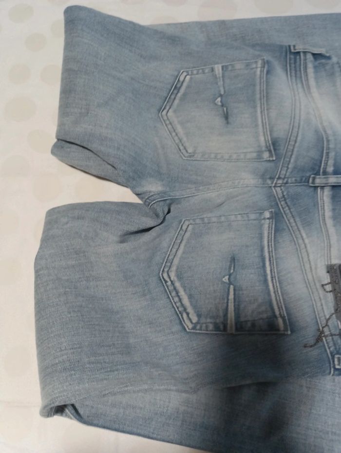 Pantalon jeans court femme Diesel coupe légèrement skinny taille 36/38 - photo numéro 8