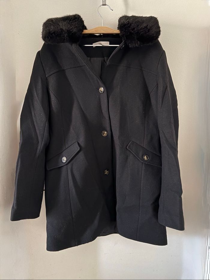 Manteau Armand Thiery noir en très bon état - photo numéro 7