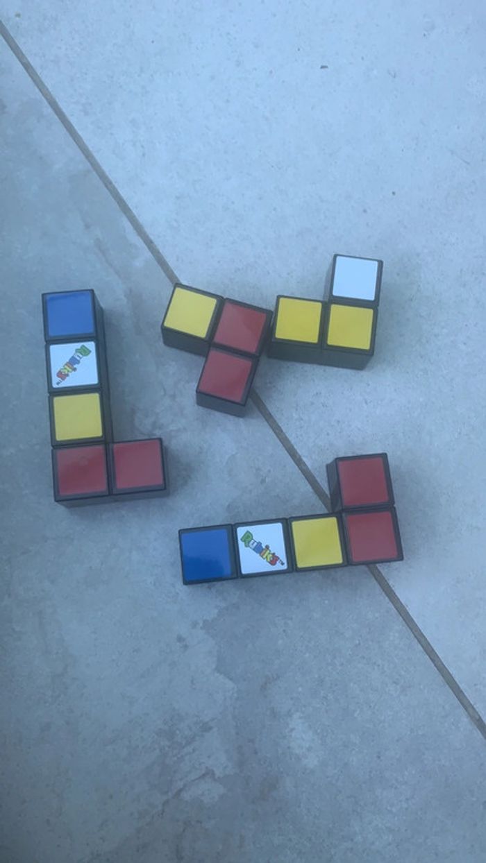 Jouet rubiks figurine - photo numéro 2