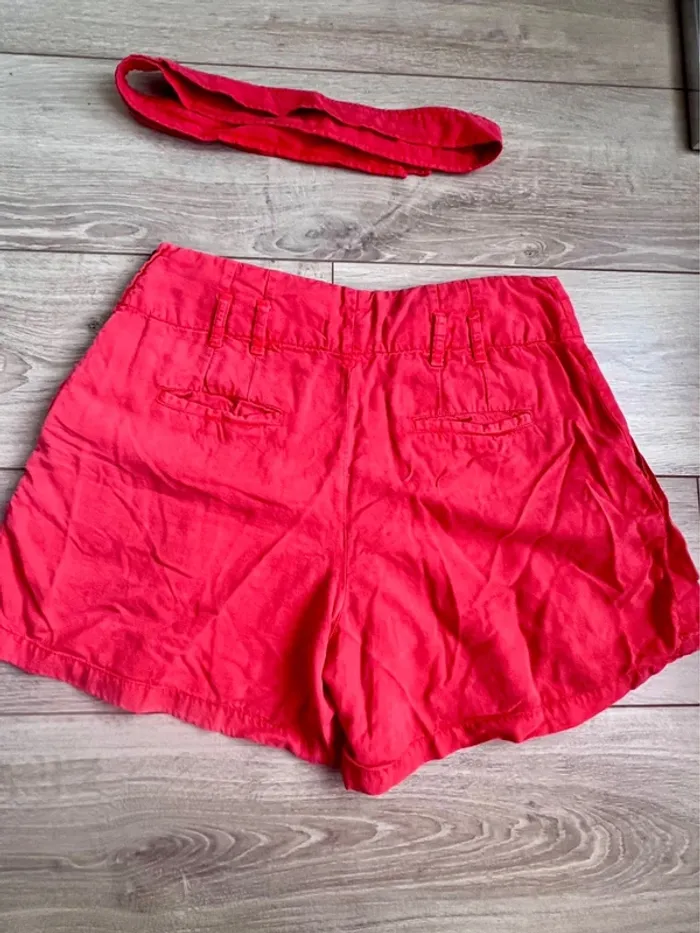 Short taille 42 Naf Naf - photo numéro 4