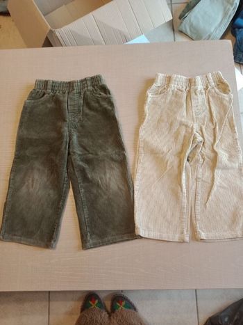 Lot de 4 pantalons en velours