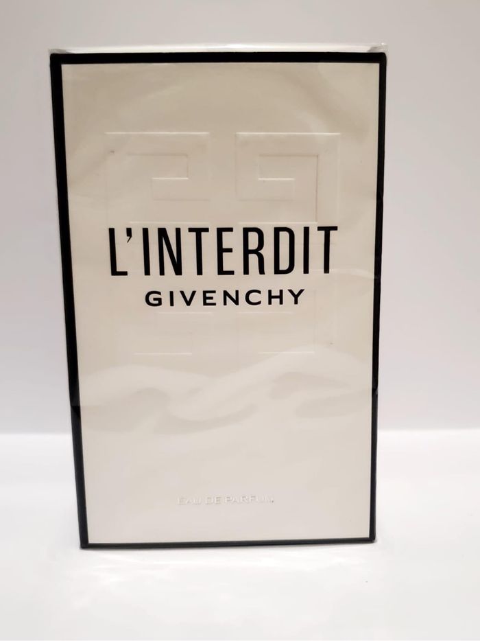 Interdit givenchy