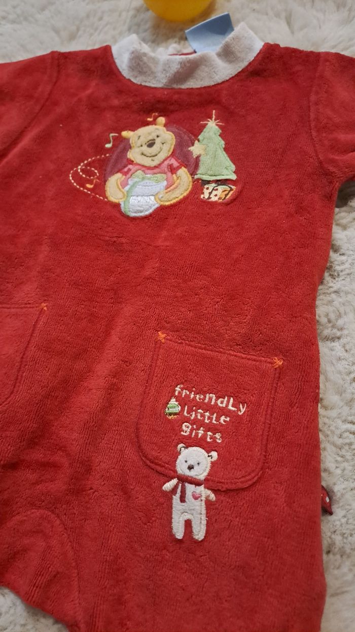 Pyjama très bon état - photo numéro 2