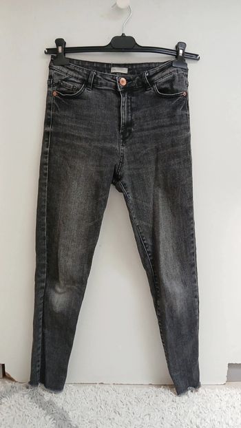 Jean skinny noir cache cache