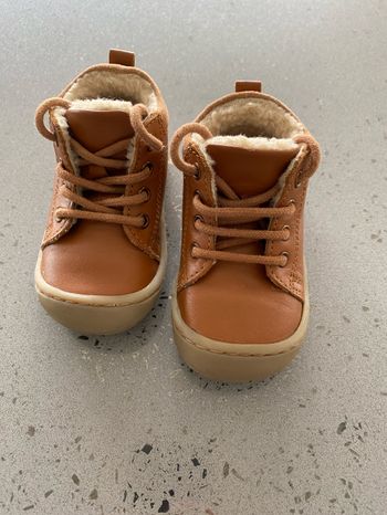 Bottillons fourrés cuir souple bébé garçon 4 pattes