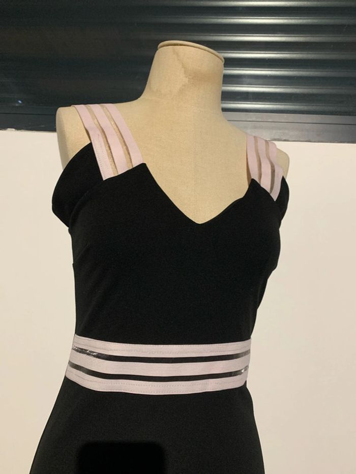 Robe moulante - photo numéro 2