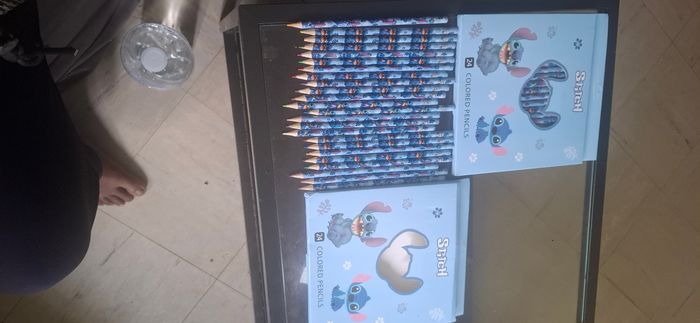 Lot 24 crayon de couleurs stitch - photo numéro 3