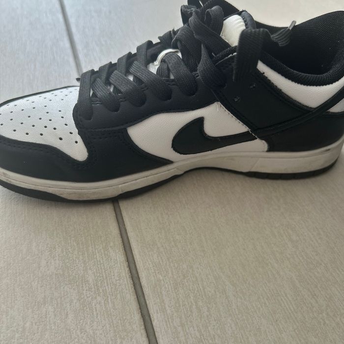 Basket Nike femme ou enfant 37.5 - photo numéro 2
