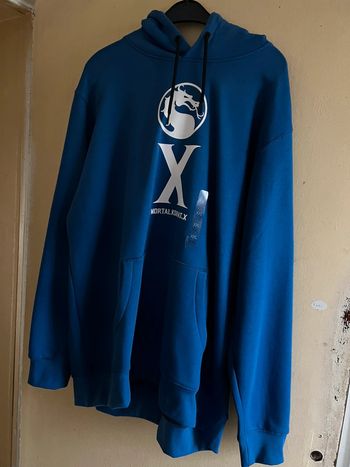 Pull bleu Celio neuf avec étiquette XXL mortal combat