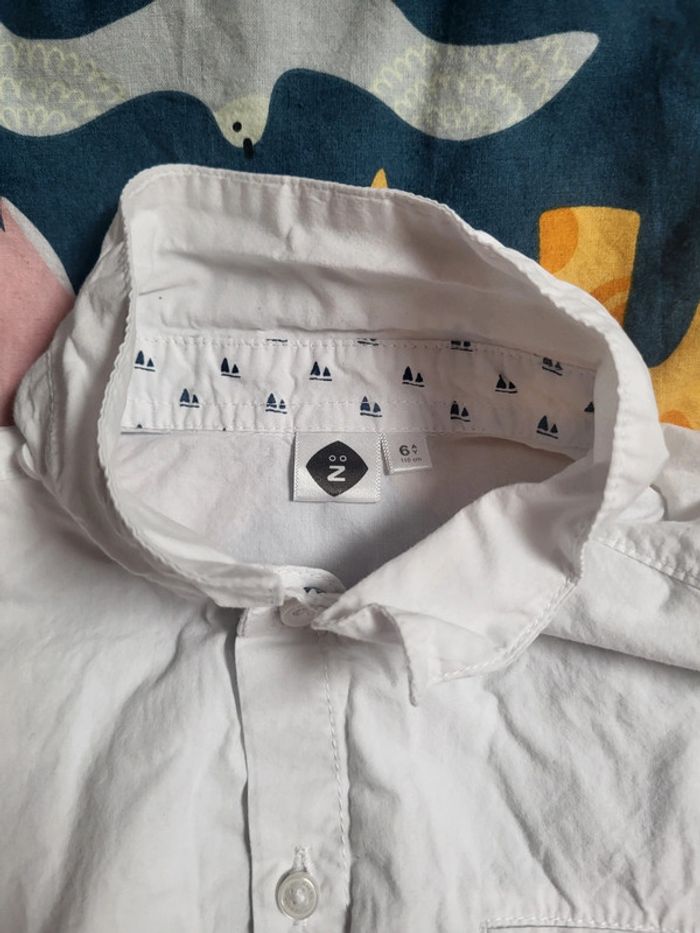 Chemise 6 ans mis 1 fois - photo numéro 2