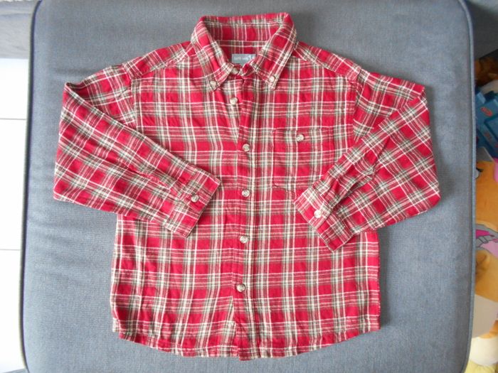 Chemise, taille: 6 ans à 0,50 EURO