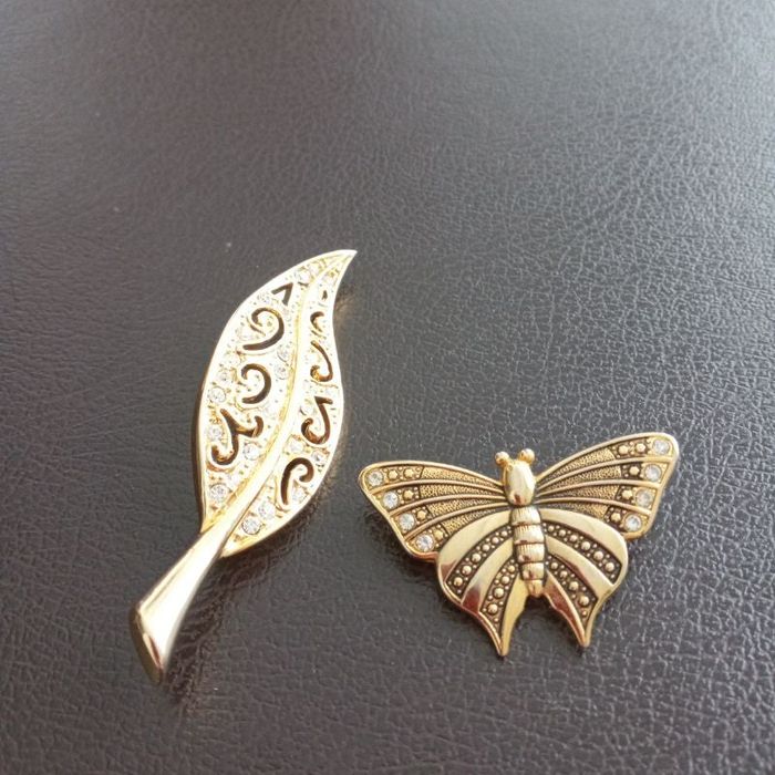 Lot de 2 broches vintage