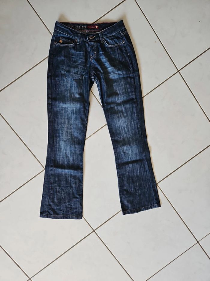 Jean femme taille 36/38 cont3 - photo numéro 2