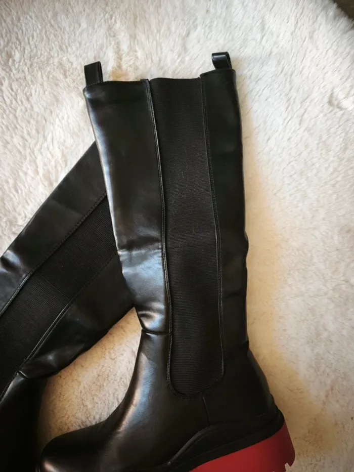 Bottes taille 38 - photo numéro 2