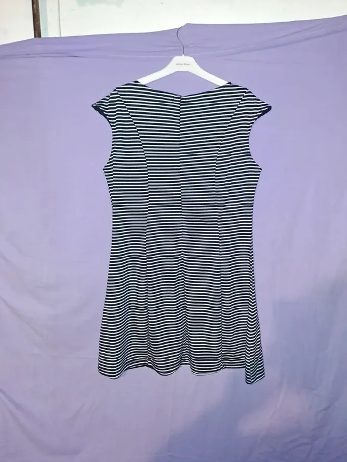 Robe femme 46-48 - photo numéro 2