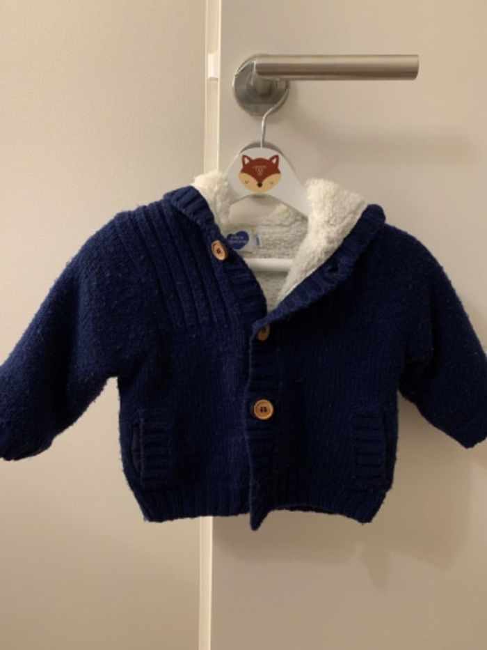 Gilet à capuche