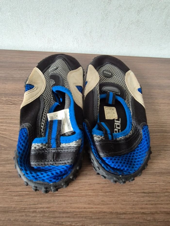 Chaussons aquatiques pointure 42 / 43 - photo numéro 3