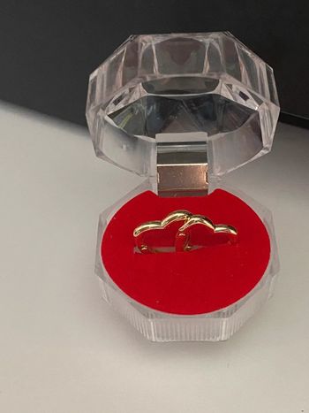 Petite boucles d’oreilles, dorées en forme de cœur