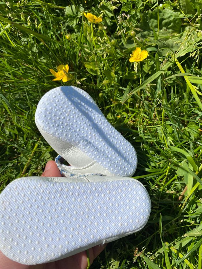 Chaussure blanches - photo numéro 5