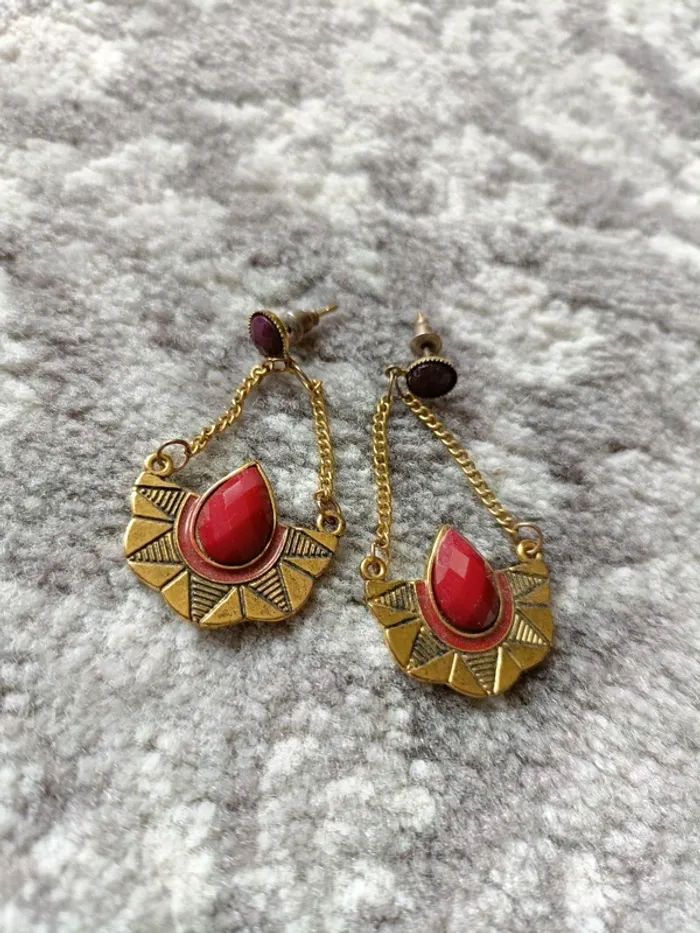 Boucles d'oreilles fantaisie - photo numéro 2
